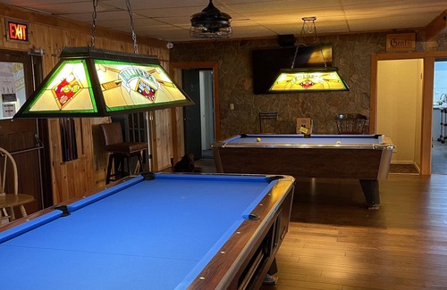 Alban Resort | 25 French River Rooms