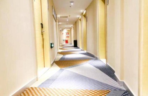 Qiao Kou Hotel | 25 m² Hotel ∙ 2 bedrooms ∙ 3 guests