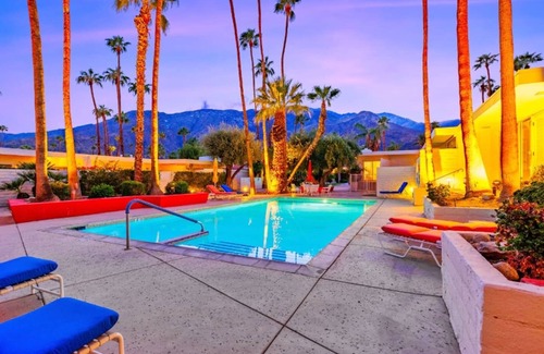 Old Las Palmas Apartment | 25% Off Sept 4-6 Quiet & Cozy, Great Reviews -Pool