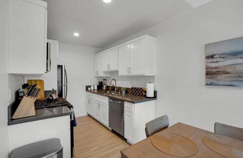 Eastside Apartment | 250 m² Apartment ∙ 1 bedroom ∙ 6 guests