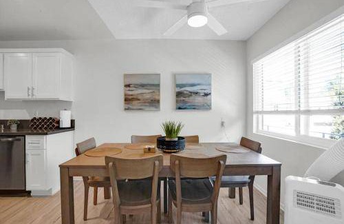 Eastside Apartment | 250 m² Apartment ∙ 1 bedroom ∙ 6 guests