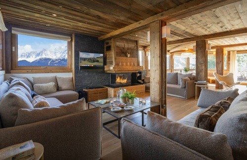 Cordon Ski Chalet | 250 m² Chalet ∙ 7 bedrooms ∙ 13 guests