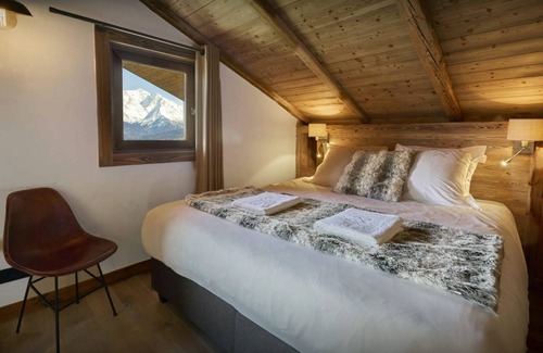 Cordon Ski Chalet | 250 m² Chalet ∙ 7 bedrooms ∙ 13 guests