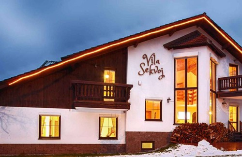 Harrachov House | 250 m² House ∙ 4 bedrooms ∙ 14 guests