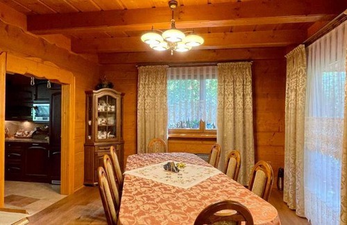 Mszana Dolna House | 250 m² House ∙ 4 bedrooms ∙ 10 guests