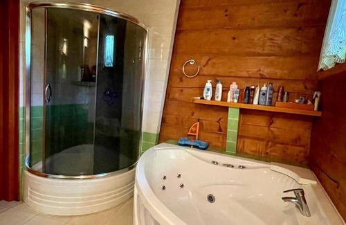Mszana Dolna House | 250 m² House ∙ 4 bedrooms ∙ 10 guests