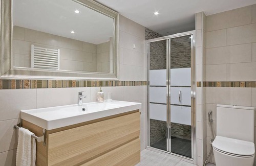 Bellaterra Resort | 250 m² Private room ∙ 1 bedroom ∙ 1 guest