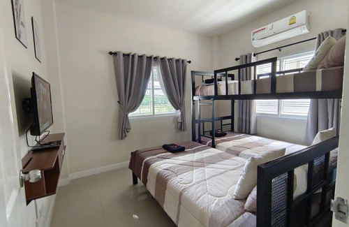 Bang Sare Villa | 250 m² Villa ∙ 3 bedrooms ∙ 10 guests