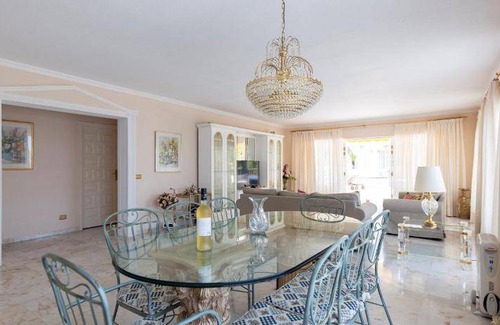 Las Cuevas Villa | 250 m² Villa ∙ 4 bedrooms ∙ 10 guests
