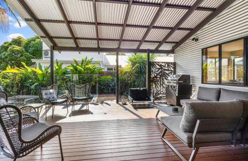 Mudjimba Villa | 250 m² Villa ∙ 4 bedrooms ∙ 10 guests