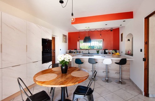Entressen Villa | 250 m² Villa ∙ 5 bedrooms ∙ 12 guests