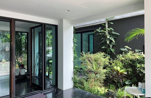 Phra Khanong Apartment | 250 meters to BTS Bang Chack