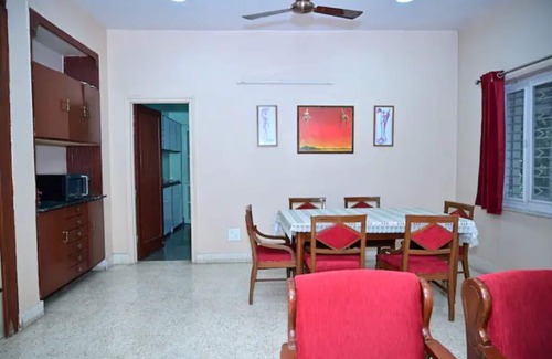 Pune Apartment | 2500 Square Feet Apartment Fully Furnished in Downtown Pune