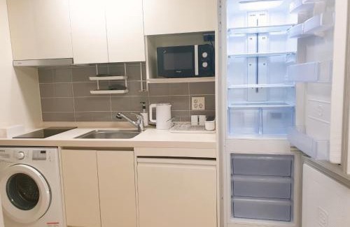 Seocho-dong Apartment | 2519#Gangnam Urban Vogue Suites #Top-rated Unit # All-New Furniture & Peaceful Vibe#Sinnonhyeon 1min