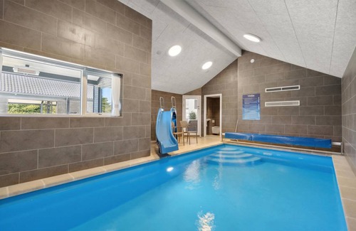 Kongsmark House | 253 m² House ∙ 8 bedrooms ∙ 20 guests