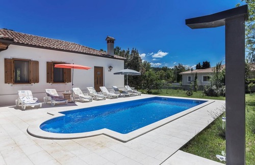 Labin Villa | 254 m² Villa ∙ 6 bedrooms ∙ 12 guests