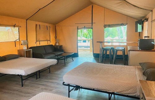 Sutherland Springs Other | #26 Sons Rio Cibolo Safari Cabin
