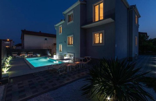 Seget Donji Apartment | 260 m² Apartment ∙ 6 bedrooms ∙ 12 guests