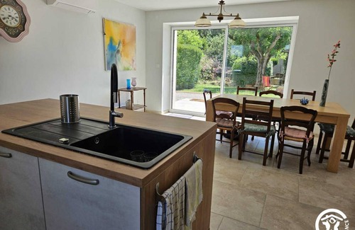 Castres House | 260 m² Gîte ∙ 6 bedrooms ∙ 12 guests