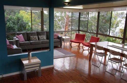 Silverwater House | 260 m² House ∙ 4 bedrooms ∙ 8 guests