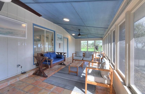 Bayside House | 260 m² House ∙ 4 bedrooms ∙ 15 guests