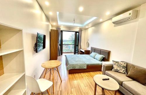 Nhat Tan Apartment | 26452 xxx