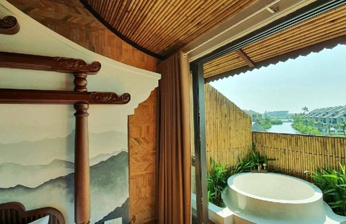 Cam Thanh Villa | 265 m² Villa ∙ 5 bedrooms ∙ 8 guests