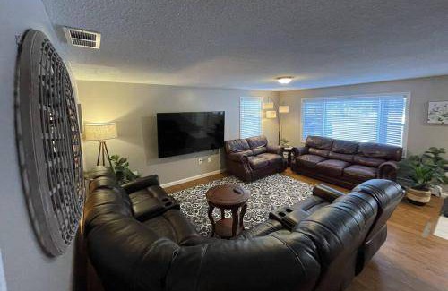Windsor House | 268 m² House ∙ 5 bedrooms ∙ 16 guests