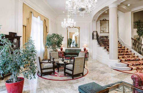 Bilbao City Centre Hotel | 275 m² Hotel ∙ 2 bedrooms ∙ 127 guests