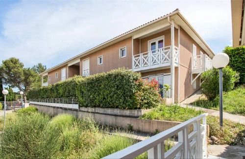 Carnoux-en-Provence Apartment | 28 m² Apartment ∙ 1 bedroom ∙ 4 guests