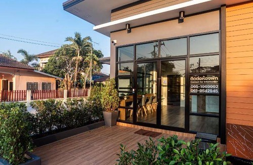 Kham Yai Hotel | 28 m² Hotel ∙ 5 bedrooms ∙ 10 guests