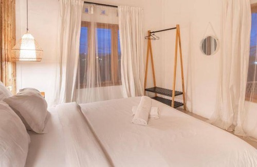 Sewon House | 280 m² House ∙ 3 bedrooms ∙ 6 guests