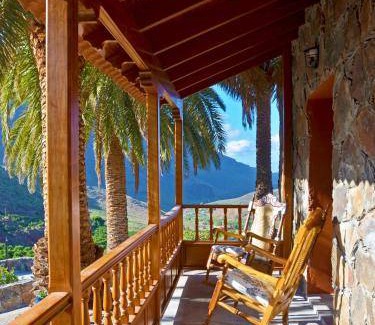 San Bartolome de Tirajana Villa | 280 m² Villa ∙ 6 bedrooms ∙ 15 guests