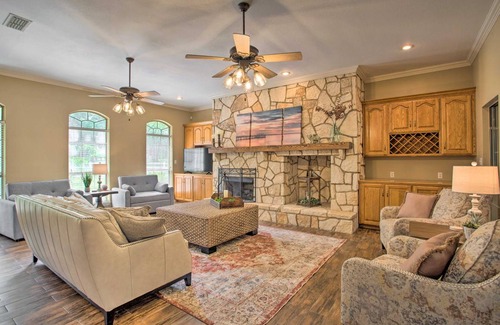 Emory House | 282 m² House ∙ 3 bedrooms ∙ 10 guests