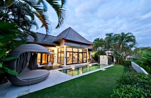 Tegal Mengkeb House | 288 m² Bungalow ∙ 3 bedrooms ∙ 127 guests