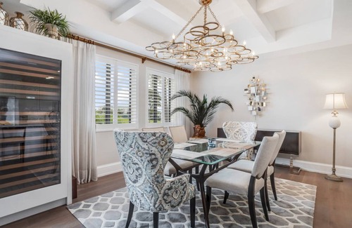 Redevelopment Area Condo | 288 m² Condo ∙ 3 bedrooms ∙ 6 guests