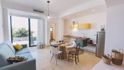 Giardini Naxos Villa | 290 m² Villa ∙ 5 bedrooms ∙ 10 guests