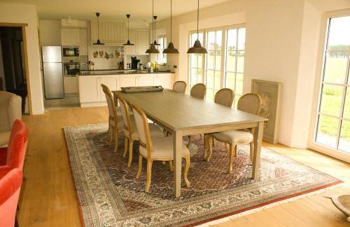 Sint-Jacobskapelle House | 296 m² House ∙ 4 bedrooms ∙ 11 guests