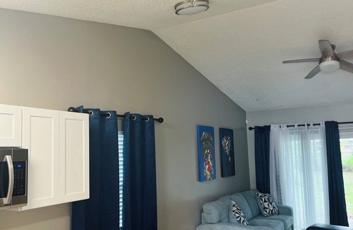 Fairvilla House | 2bdrm Home near Orlando Fairground, Camping World and Downtown Orlando