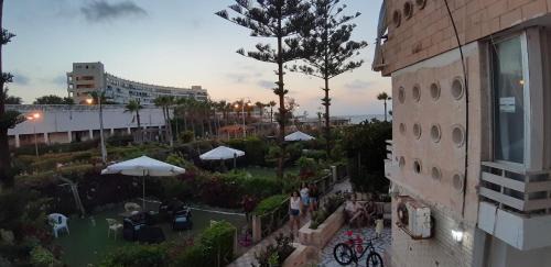 Al-Muntazah Apartment | 2bed rooms 95m, Garden&sea view, first floor, Family only دور اول بمدخل مستقل
