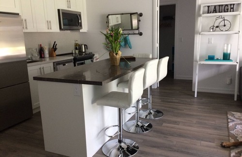 Big Bay Point Condo | 2BR 2 Bath Brand New Luxury Condo - Perfect Vacation rental