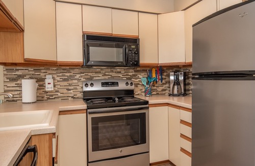 North Wildwood Condo | 2BR/2BA Condo NORTH WILDWOOD