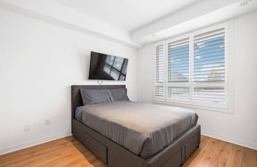 Malvern House | 2BR 2WR Scarborough Townhouse