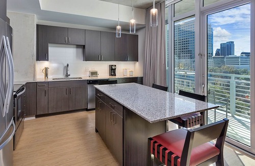 Civic District Condo | 2BR Austin Condo - Walk to West 6th & Attractions!n