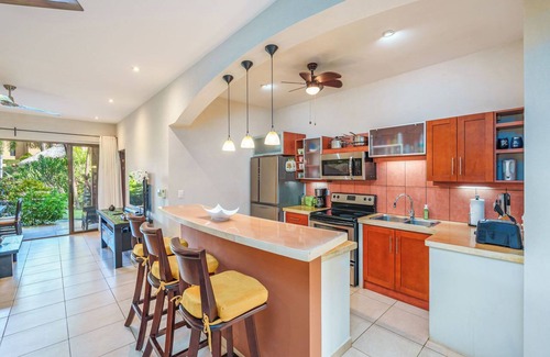 Junquillal Condo | 2BR Condo steps from the beach!
