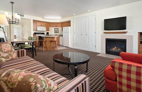 Angels Camp Condo | 2br Condo Gold Rush Country Family Fun!