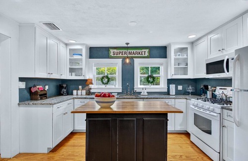 Sanford Cottage | 2BR COTTAGE IN SANFORD HISTORIC DISTRICT