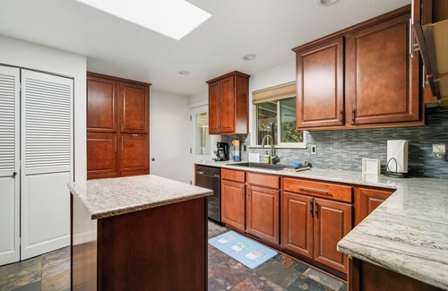 Southeast Bend House | 2BR, Hot Tub, Dog Friendly & Arcade Games