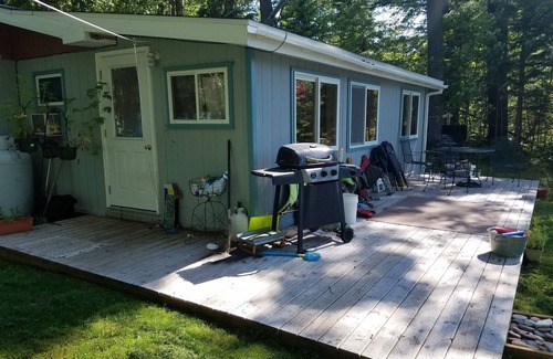 Toivola House | 2BR Lakefront, Canoe, Kayaks, Fishing, Firepit, SXS Snowmobile Trails & Wifi