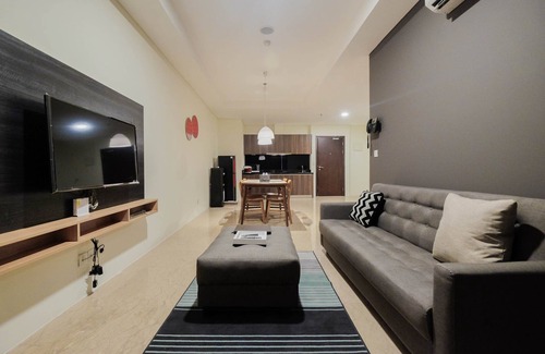 Pancoran Apartment | 2BR Pancoran L'Avenue Comfy Apartment